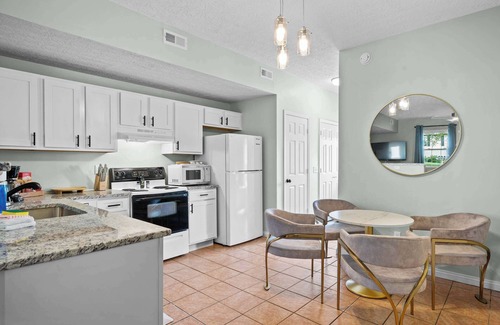 Williamstown Apartment | 4 Apartments, 10BR - Two and a Half Miles to Ark!