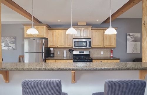 Kootenay Boundary House | 4 BD/3.5BA Redstone Chalets B