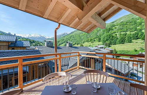 Le Bettaix Apartment | 4-Bedroom Apartment, 400m from Ski Lifts, Bright with South Terrace, New Build