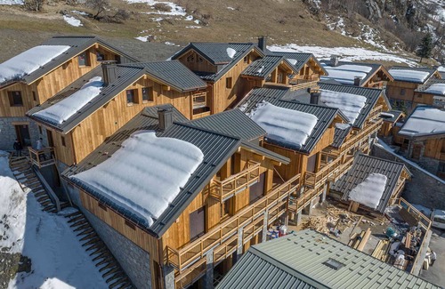 Le Bettaix Apartment | 4-Bedroom Apartment, 400m from Ski Lifts, Bright with South Terrace, New Build