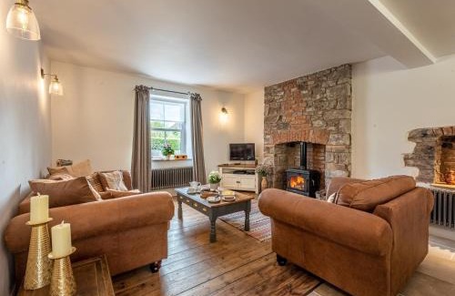 Crickhowell House | 4 bed in Crickhowell 85242