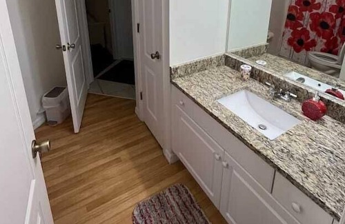 Sunshine Apartment | 4 Bedroom 698037 by Houzlet