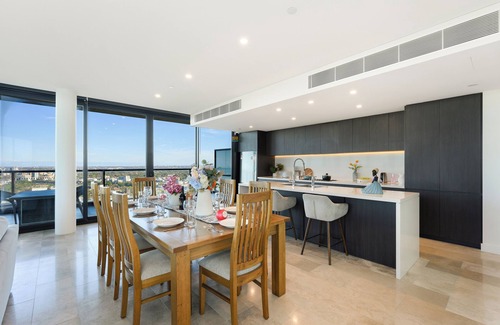 Sydney Olympic Park Apartment | 4-bedroom apartment in welcoming Sydney Olympic Park with AC
