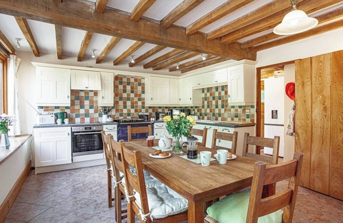 Hatherleigh Cottage | 4 bedroom accommodation in Monkokehampton, near Okehampton