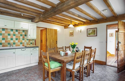 Hatherleigh Cottage | 4 bedroom accommodation in Monkokehampton, near Okehampton