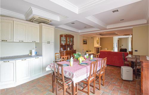 Pilzone House | 4 Bedroom Amazing Home In Pilzoneiseo