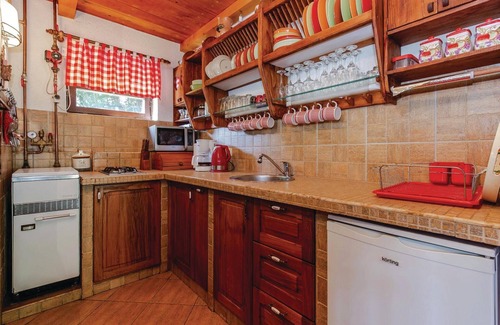 Breze House | 4 bedroom awesome home in Breze