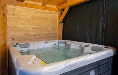 Mrkopalj House | 4 Bedroom Awesome Home In Sunger