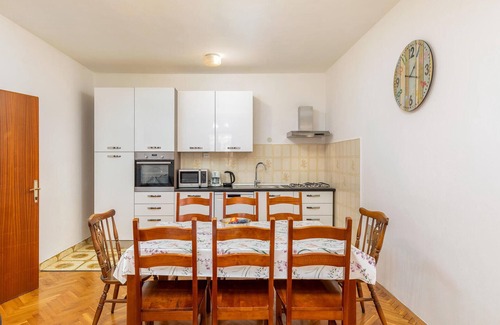 Vintijan Apartment | 4 bedroom beautiful apartment in Pula