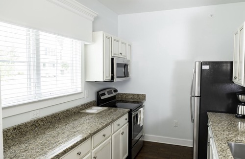 Lackey Resort | 4 bedroom Estate close to Busch Gardens