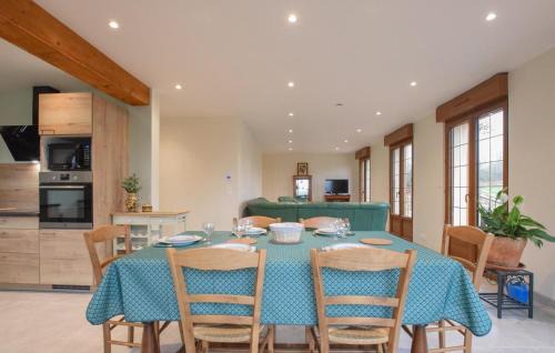 Saint-Julien-de-Mailloc House | 4 Bedroom Gorgeous Home In Valorbiquet