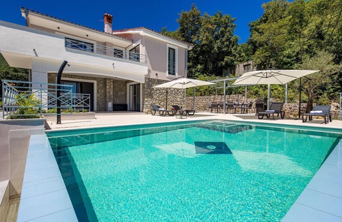 Opatija House | 4 bedroom gorgeous home in Icici