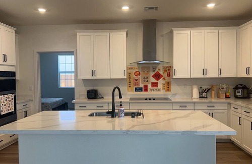 Elk Grove House | 4-bedroom house in awesome Elk Grove with AC