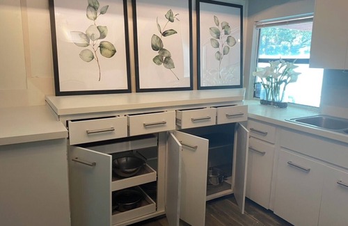 Arlington Park House | 4-bedroom house in fabulous Sarasota with AC