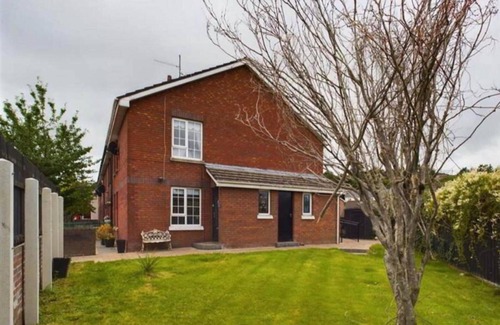 Newry House | 4 Bedroom House in Newry Central