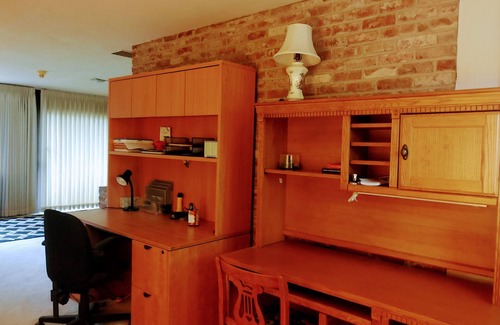 Arden Park Vista House | 4-bedroom house in Secret Sacramento Upscale Area with AC, WiFi