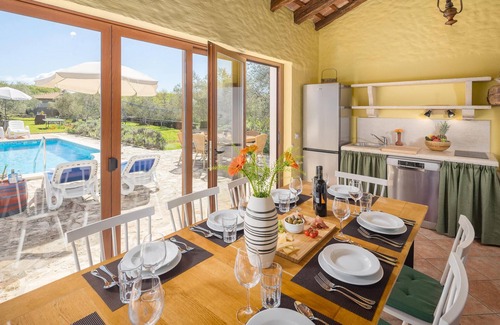 Kastel House | 4 bedroom nice home in Buje