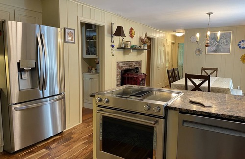 East Sandwich House | 4 bedroom, private beach access