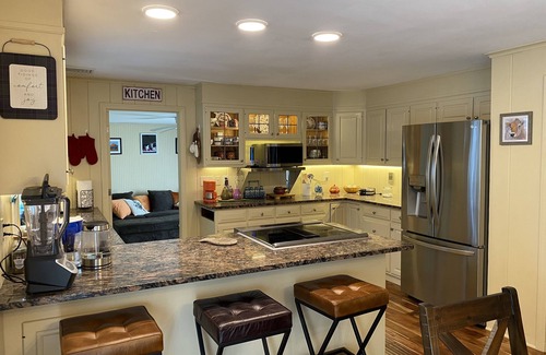 East Sandwich House | 4 bedroom, private beach access