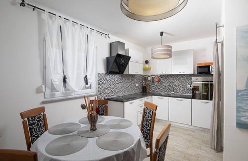 Brnobici Villa | 4 bedroom villa Renata near Porec