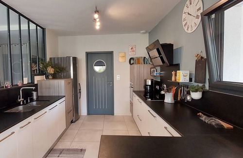 Gujan-Mestras Villa | 4-bedroom villa with pool on the Arcachon basin