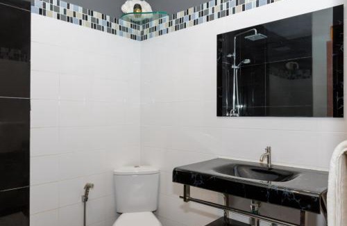 Haad Yao Villa | 4 Bedroom villa with stunning sea & sunset view