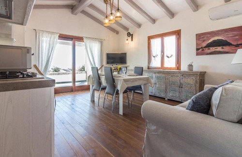 San Teodoro Villa | 4 bedrooms villa with sea view private pool and enclosed garden at Cala Ginepro 5 km away from the beach