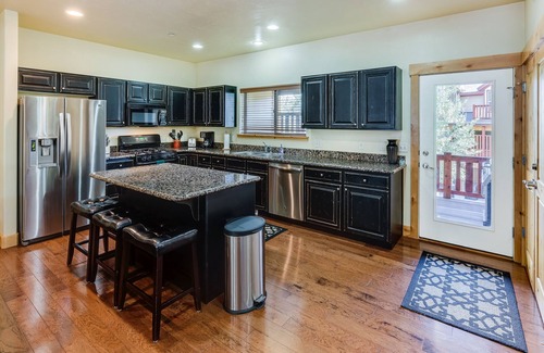 Bear Hollow Village House | 4 BR 3 1/2 Ba Townhouse-Gas grill, hot tub, X-Box
