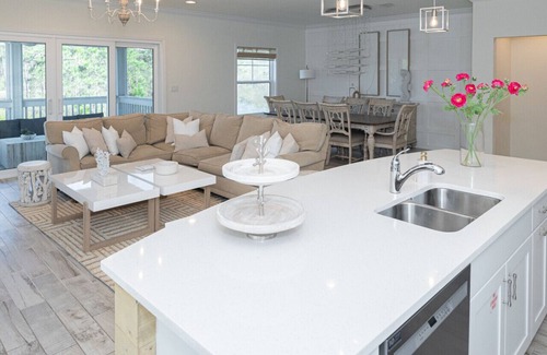 Ono Island Villa | 4 br villa with hot tub, pool, gym, golf, shuttle