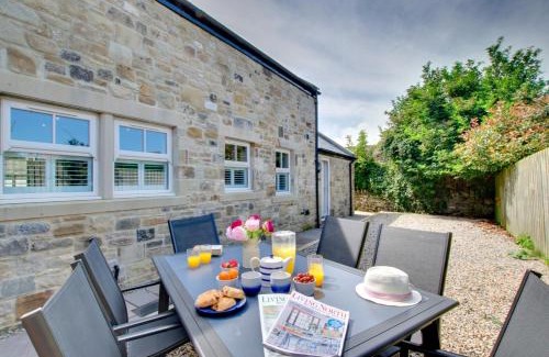 North Sunderland House | 4 Brindles Manse