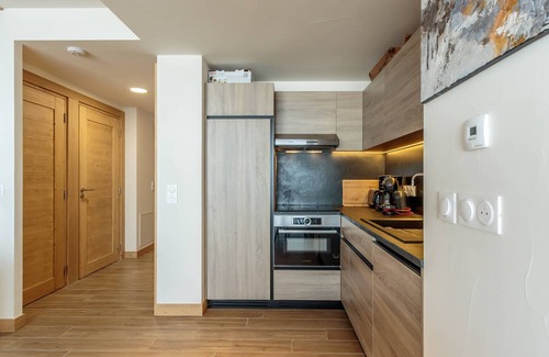 Arc-1600 Apartment | 4* Duplex in Arcs 1600 with pool, spa and parking