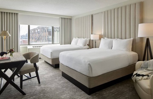 Capitol Hill Hotel | 4 Family Friendly Suites Near Cultural Attractions & Local Dining! Pet Friendly!