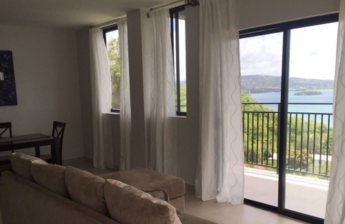Corinthe Condo | #4 GORGEOUS views, GEAT location, MODERN condo