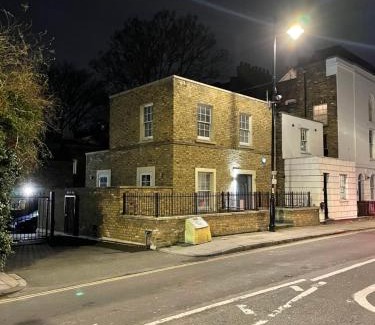 Islington House | 4 Islington Park Street