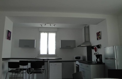 La Tremblade House | 4 KILOMETERS FROM THE FIRST BEACHES