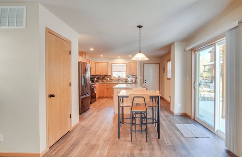 Granby Cabin | 4 Mi to Granby Ranch: Cabin w/Hot Tub Access!