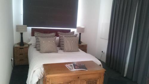 Nottingham Road Apartment | 4 On Braemar - Flat B