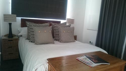 Nottingham Road Apartment | 4 On Braemar - Flat B