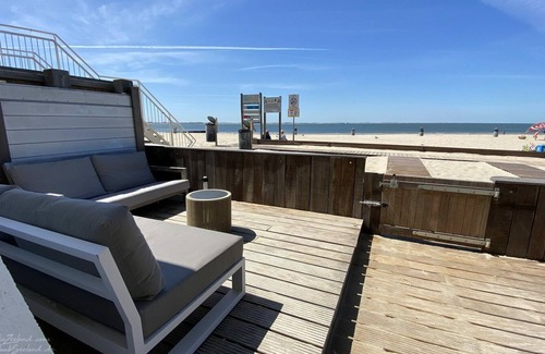 Vlissingen House | 4-person Beach Room Vlissingen