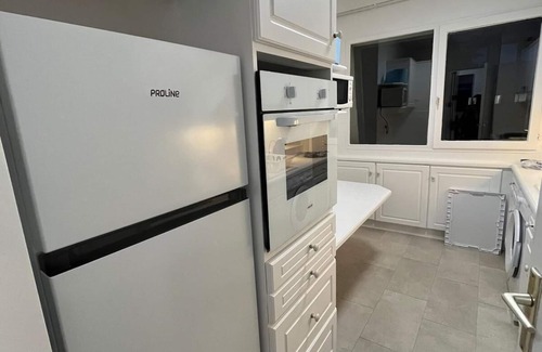 Ormetteau-Port Apartment | 4-room apartment in Créteil with parking, private residence