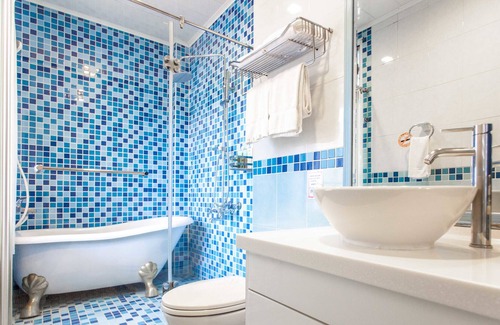 Dongshan House | 4 Seasons Garden B&B