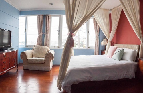 Dongshan House | 4 Seasons Garden B&B