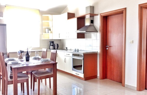 Vantacici Apartment | 4 star apartment in Malinska 150m from the beach with pool, dishwasher, wifi, air conditioning