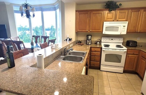 Florida Central Atlantic Coast Condo | 40% DISCOUNT! - OCT 13-16, 22-31 - 90 vs. 146 [AVG. NIGHTLY PRICE]