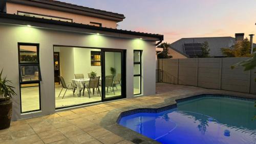 Trawal House | 40 On Vleiland