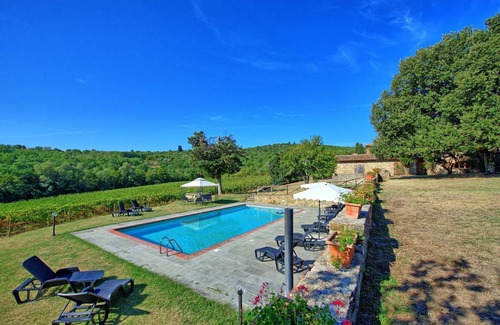 Bucine Villa | 400 m² Villa ∙ 5 bedrooms ∙ 10 guests