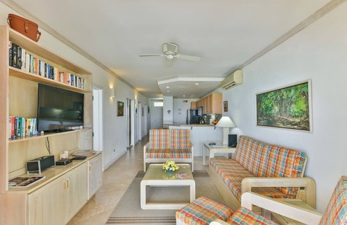Oistins Condo | #401 Oceanview beachfront Maxwell Beach Villas