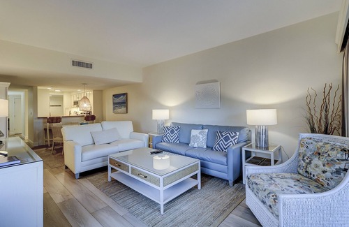 Palmetto Dunes Condo | 412 Captains Walk- OCEANFRONT AND BEAUTIFUL!