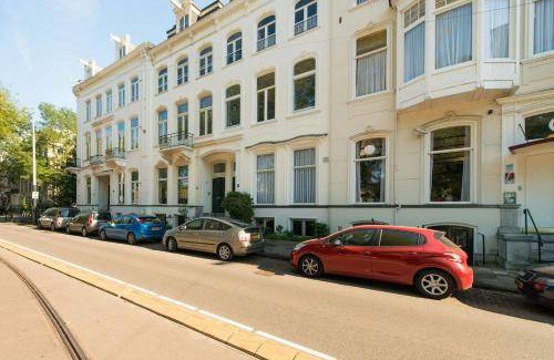 Plantage Apartment | 45 m² Apartment ∙ 2 bedrooms ∙ 4 guests