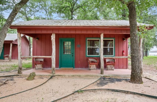 Milam County Other | 45min to Aggieland | Exotic Ranch| Sleeps 36